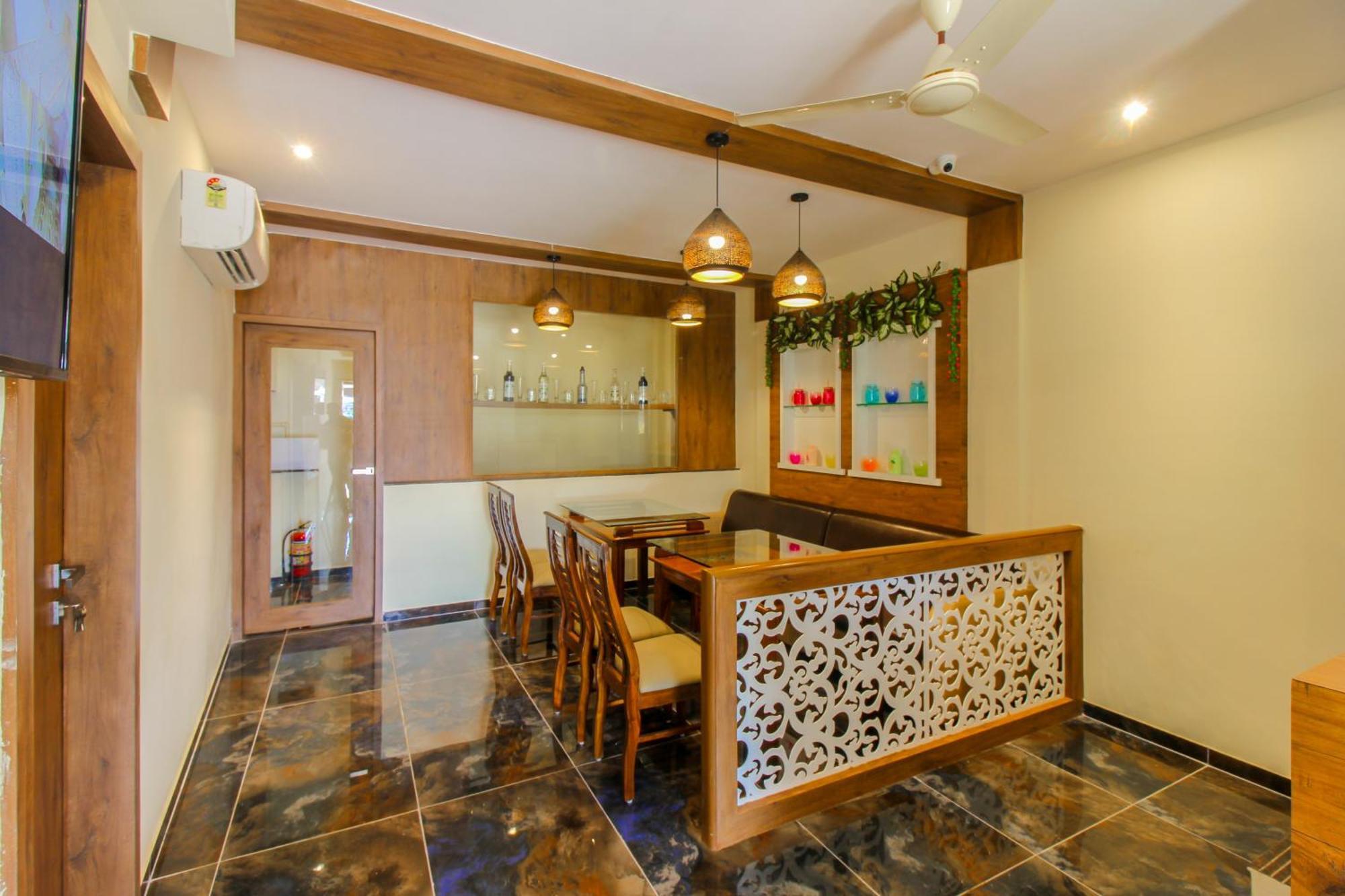 Blossom Dormitory For Male And Female - Mumbai