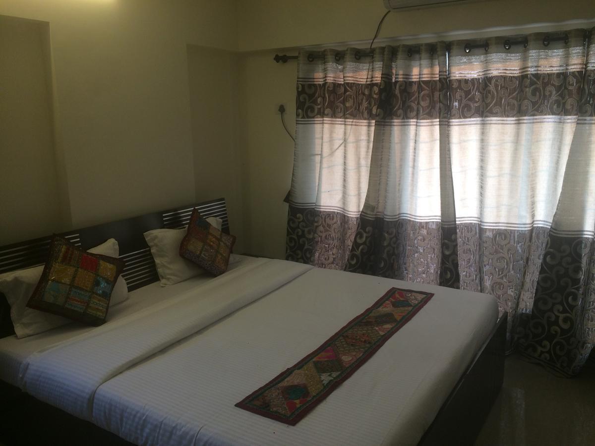 Poonam Hieghts Bed & Breakfast - Mumbai